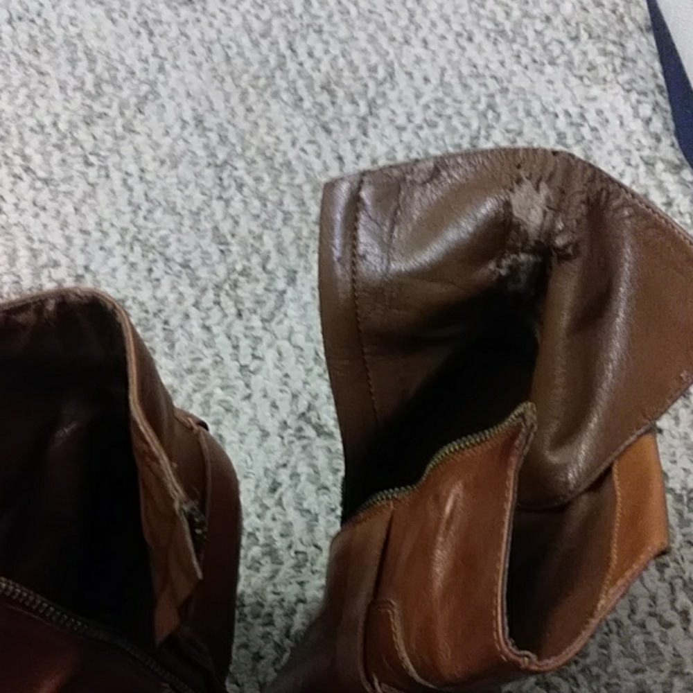 Boots - Picture 6 of 6